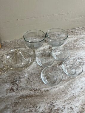 Clear Glass Bowls and Citrus Reamer Set - Clear Glass